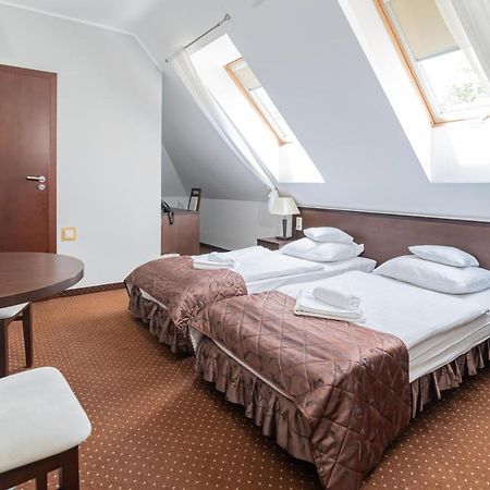 Hotel Pod Filarami Czeladź Exteriér fotografie