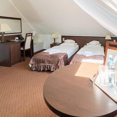 Hotel Pod Filarami Czeladź Exteriér fotografie
